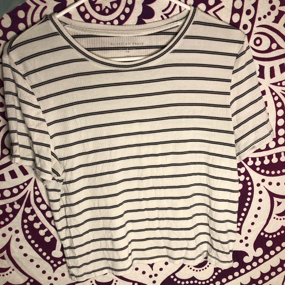 American Eagle shirt